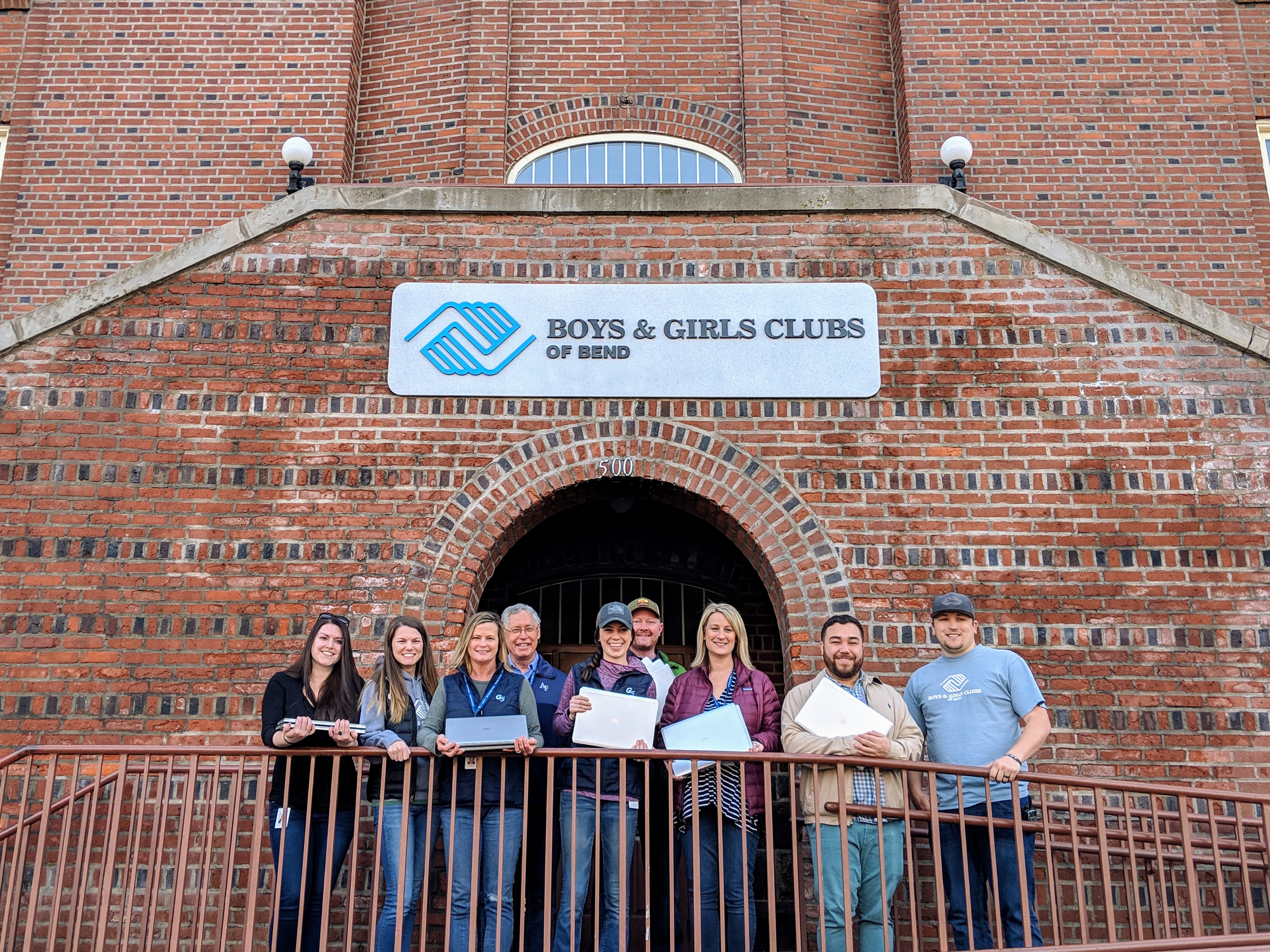 G5 donates computers to Boys & Girls Club of Bend
